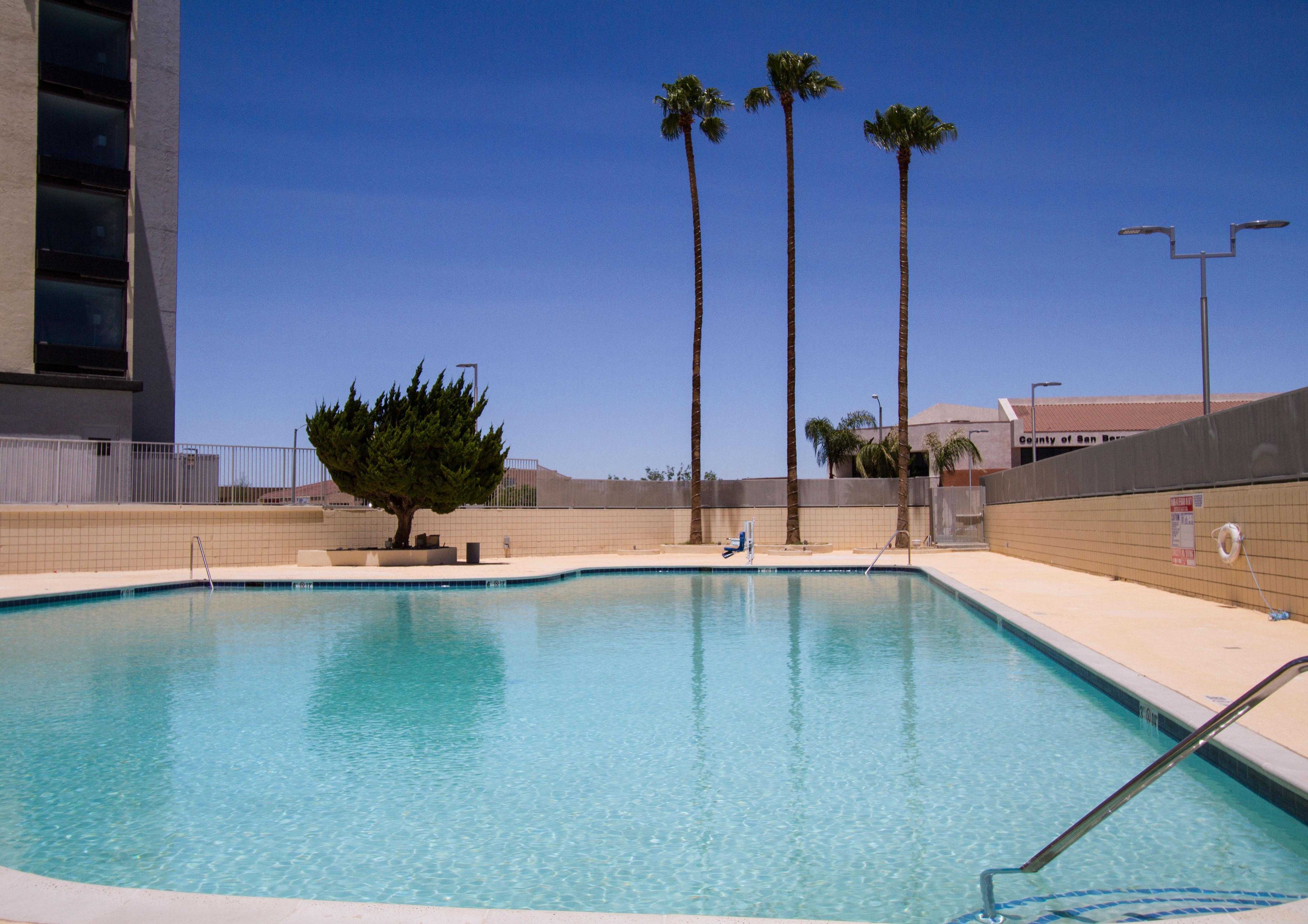 Holiday Inn Victorville By Ihg Exterior photo