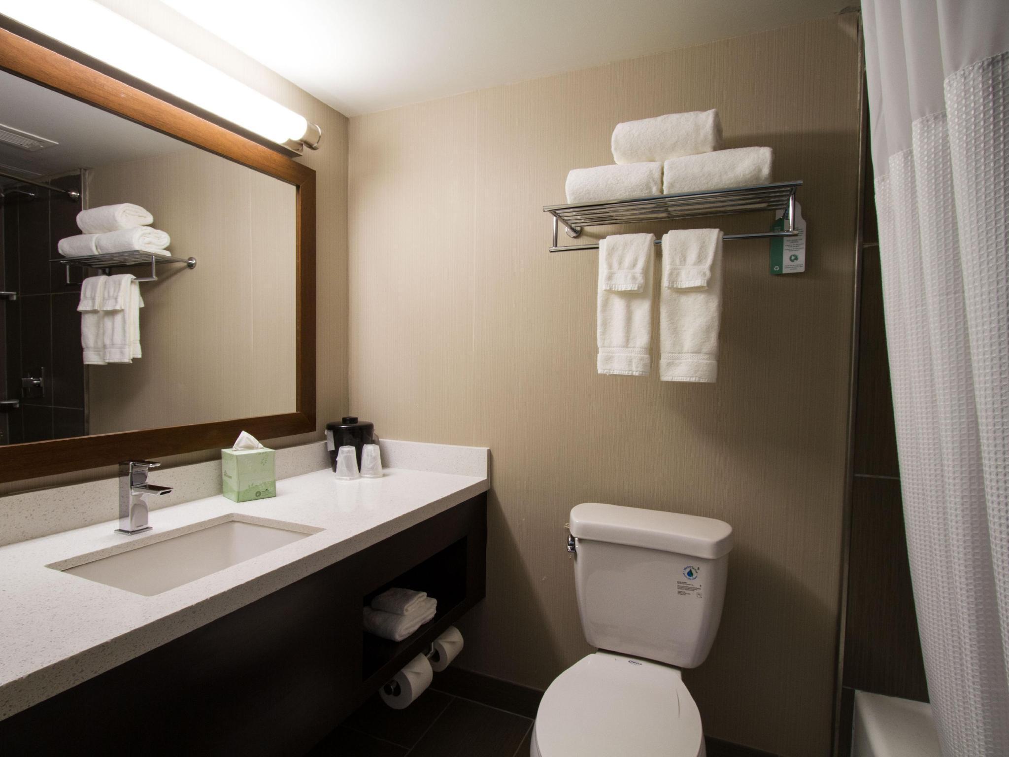 Holiday Inn Victorville By Ihg Exterior photo