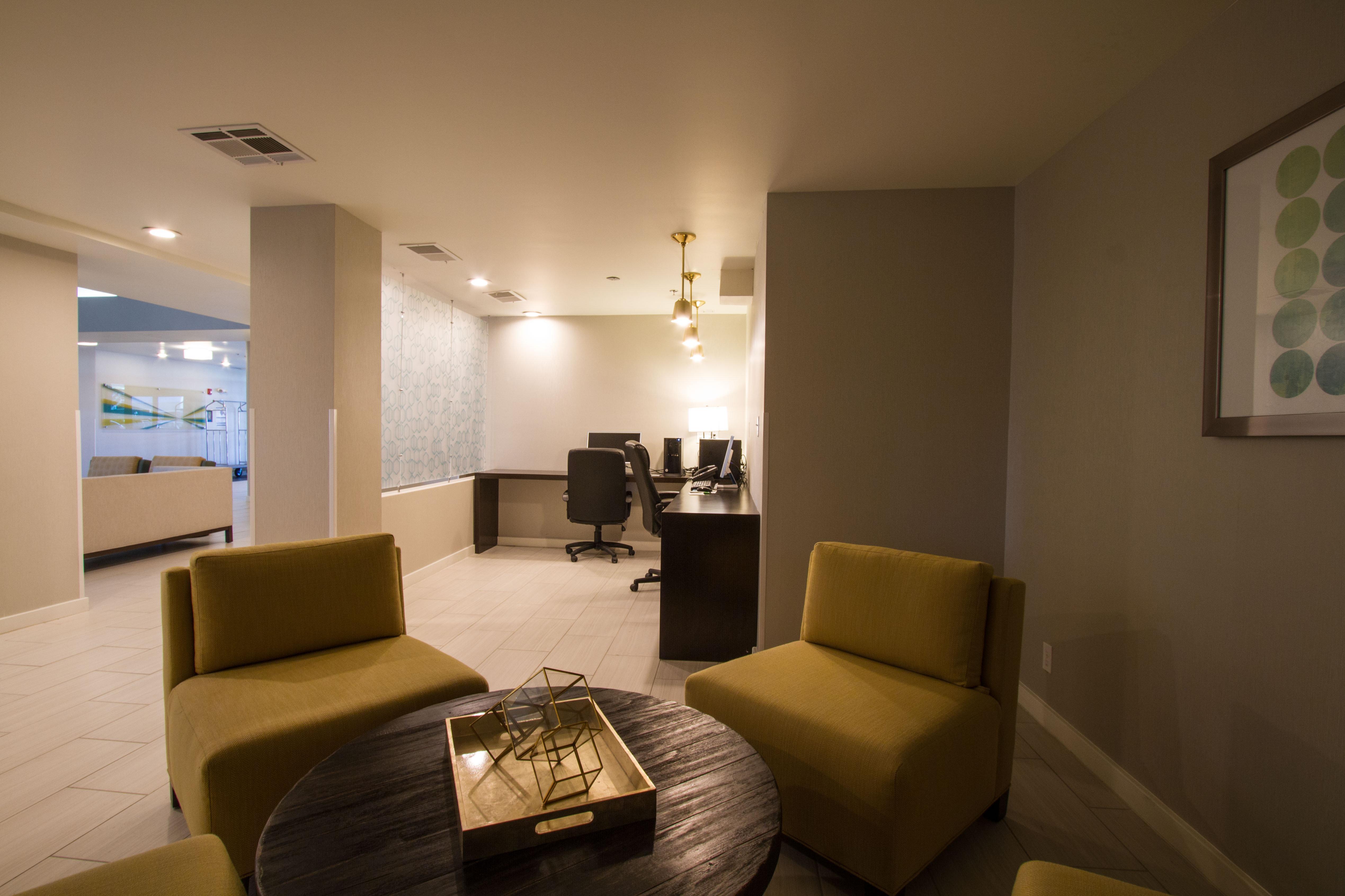 Holiday Inn Victorville By Ihg Exterior photo