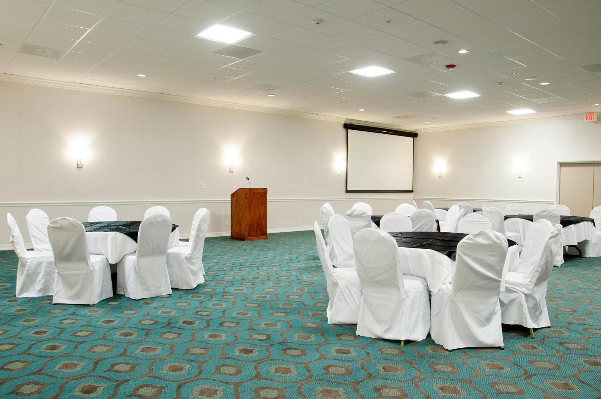 Holiday Inn Victorville By Ihg Exterior photo