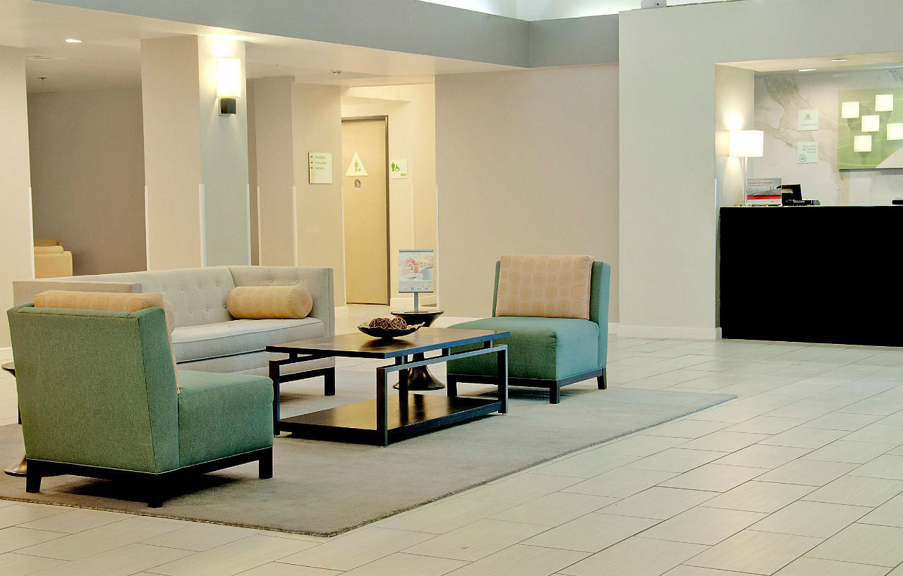 Holiday Inn Victorville By Ihg Exterior photo